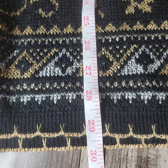 Dana Scott Metallic Floral Long Sleeve Black and Gold Vintage Sweater Top NWOT - Picture 6 of 17